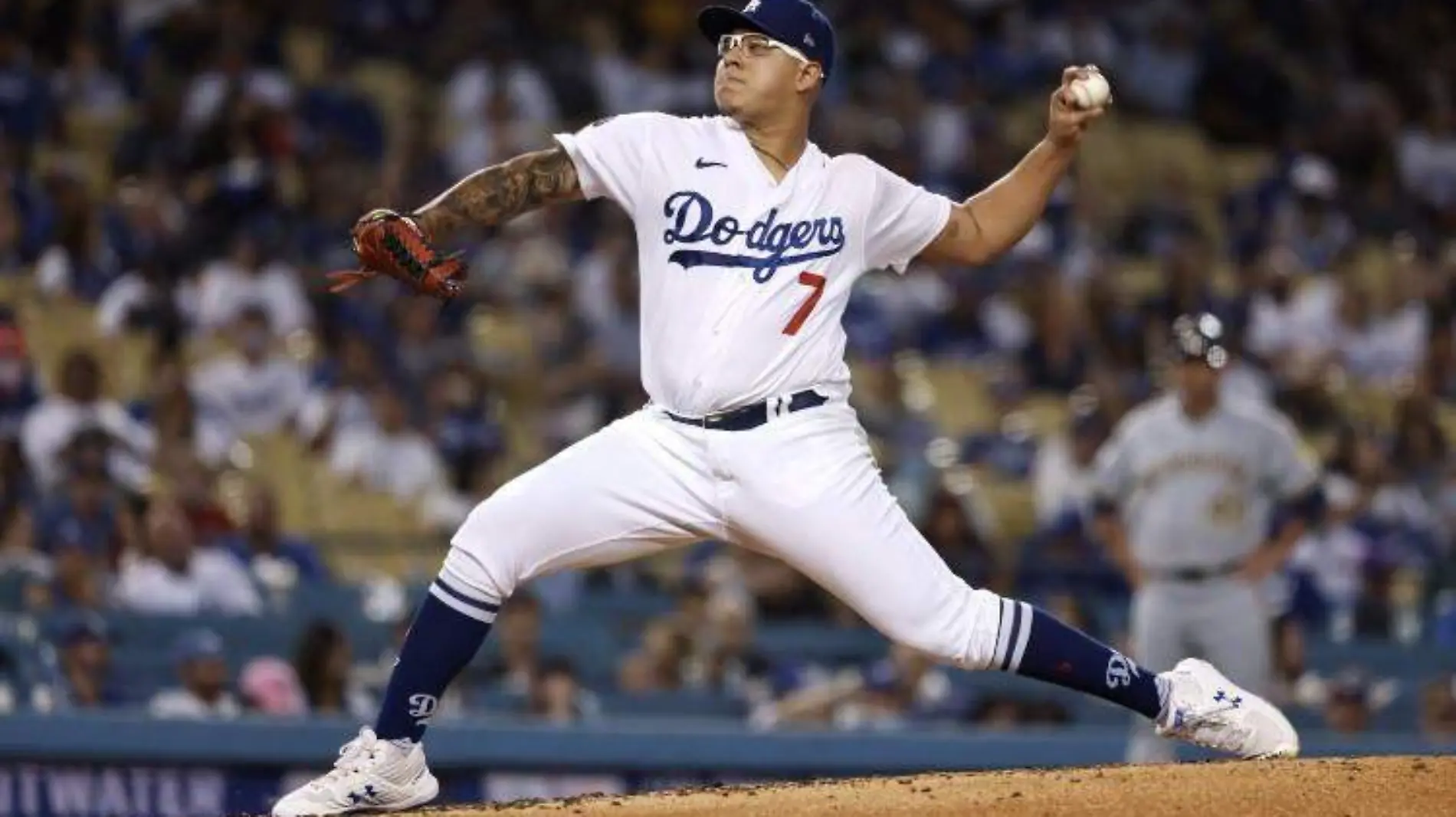 Julio Urías consigue 20 victorias con Los Ángeles